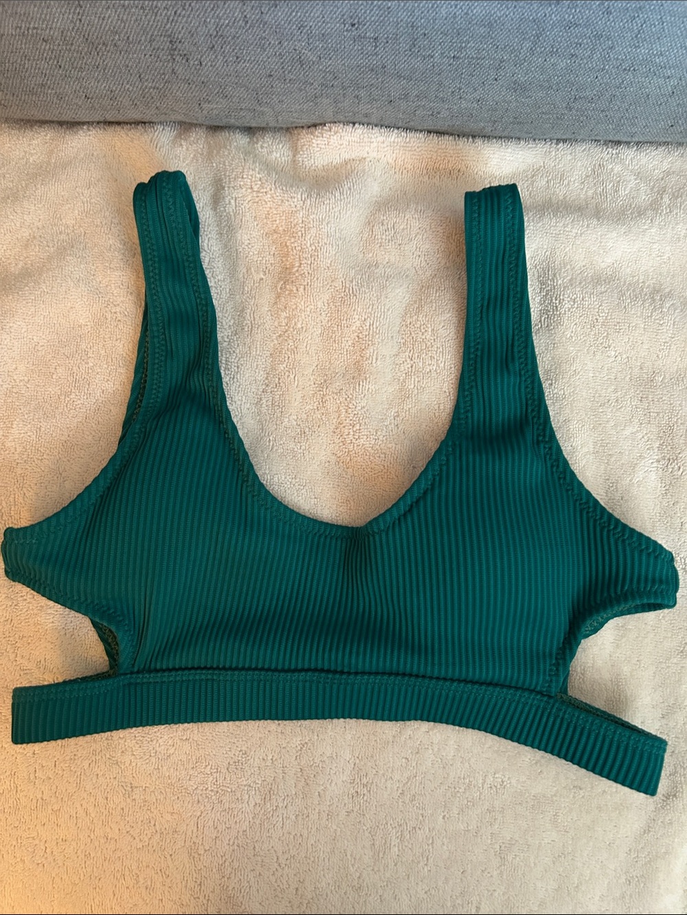 Cupshe Emerald Ribbed Bikini Set - Picture 2 of 5